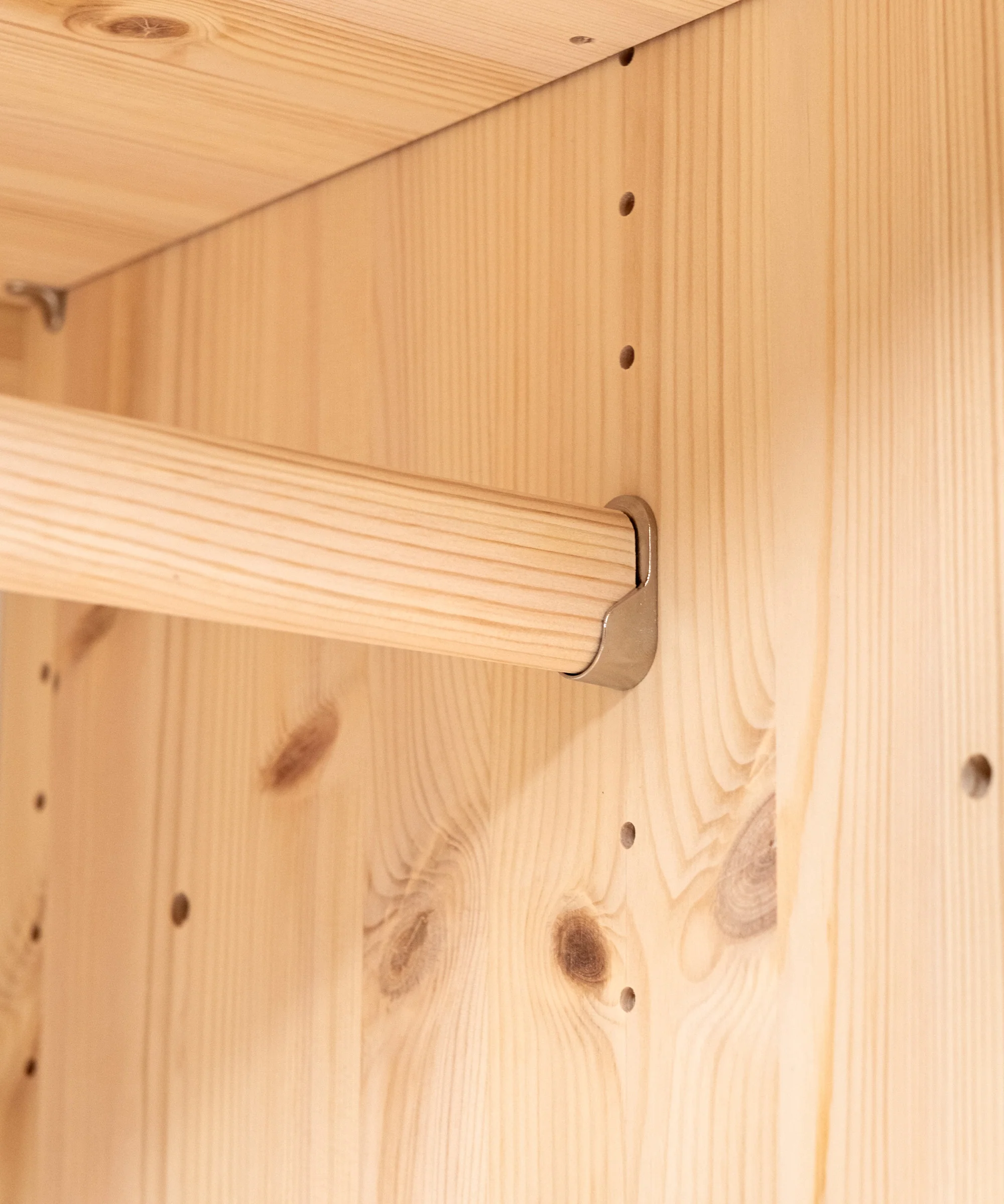 Kleiderschrank Linia mit Rollschublade | Kiefer Natur | 100 cm - Image 6